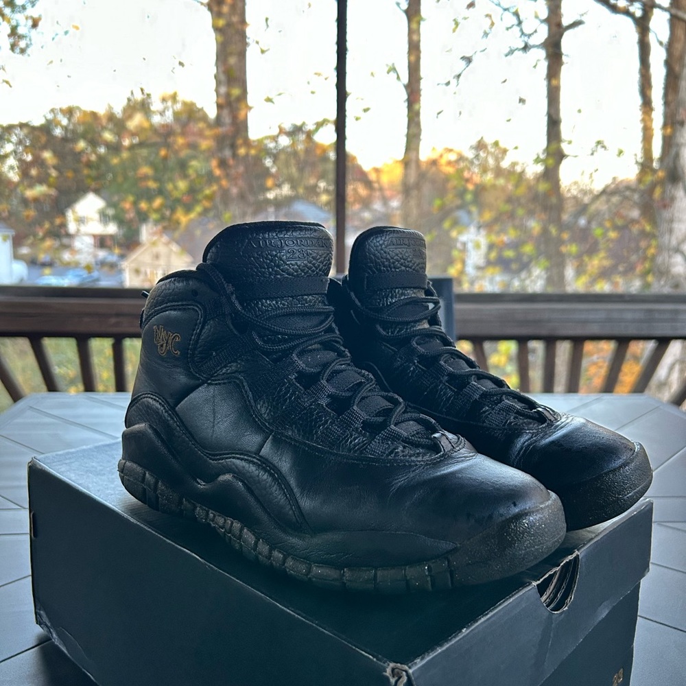Nike Air Jordan 10 Retro NYC Black Gold- US Size 5.5 Youth